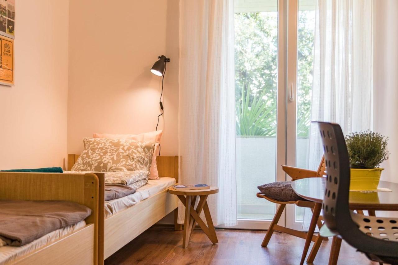 Apartment Beautiful With Five Bicycles Included *